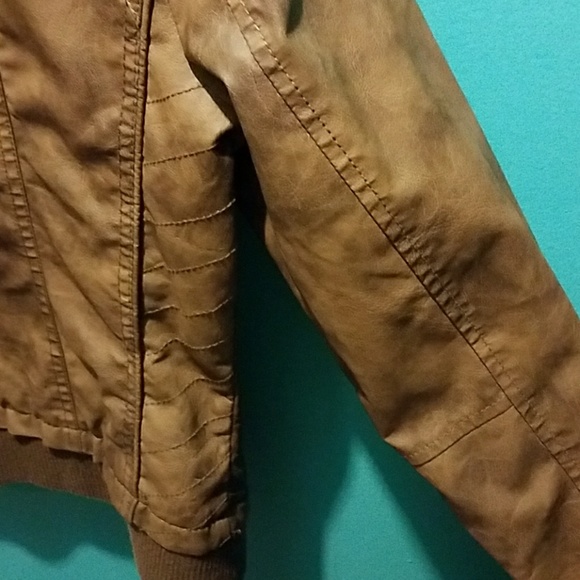Brown jacket - Picture 3 of 4